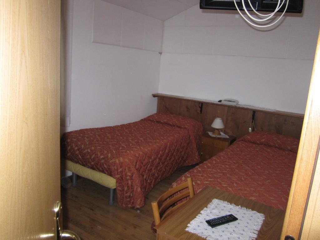 Albergo Valgranda Alleghe Camera foto